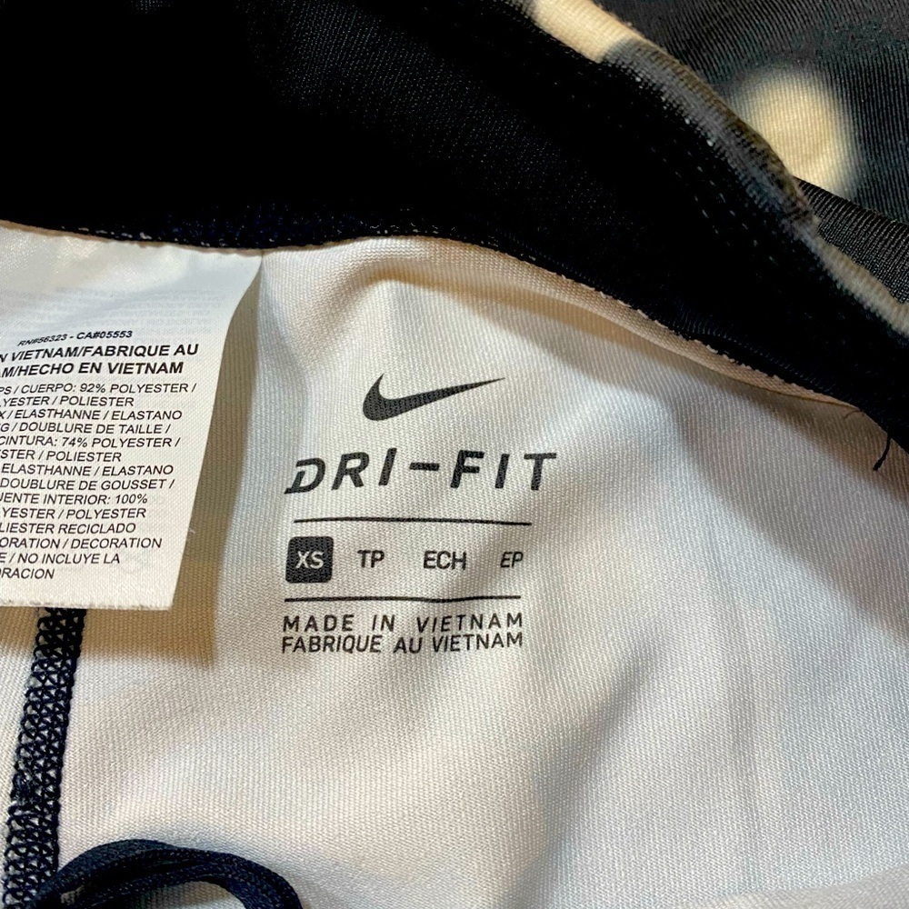 Women's Nike Essential Mid-Rise Running Leggings Sz XS - Picture 8 of 8